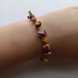 Mookanite stone chip bracelet